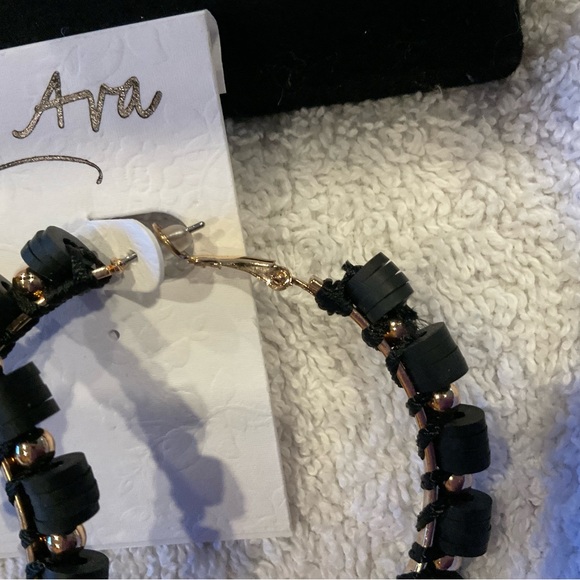Earrings, Anna and Ava Black and Gold Bead Earrings, New with Tag - Picture 3 of 6